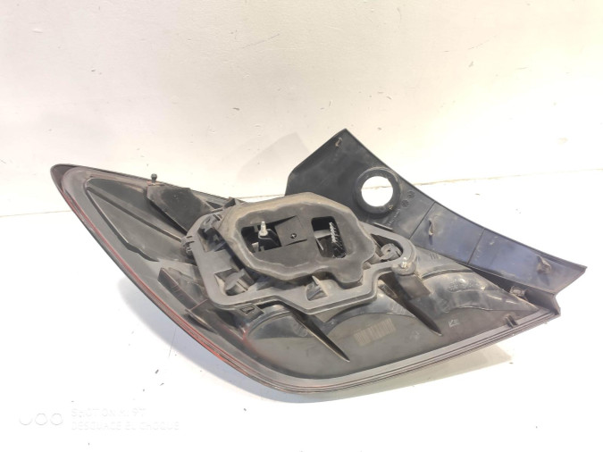 PILOTO TRASERO DERECHO OPEL ASTRA 2006