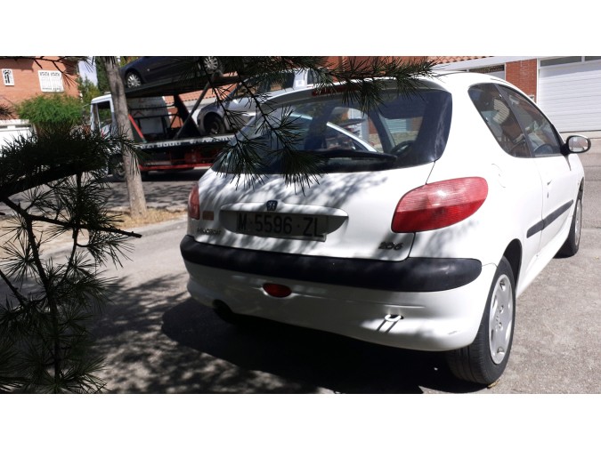 CAPOT PEUGEOT 206 2000
