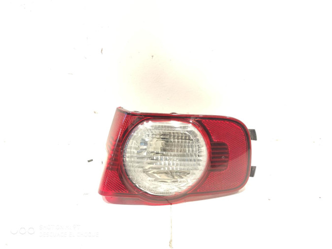 FARO ANTINIEBLA TRASERO DERECHO CITROEN C3 PICASSO 2011