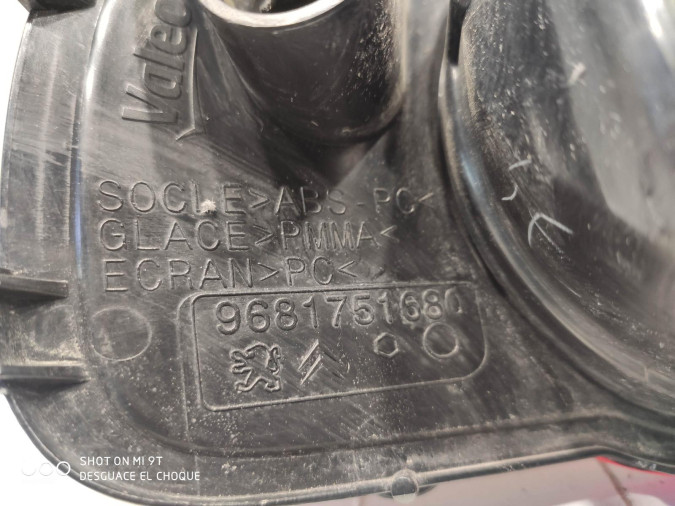 FARO ANTINIEBLA TRASERO DERECHO CITROEN C3 PICASSO 2011