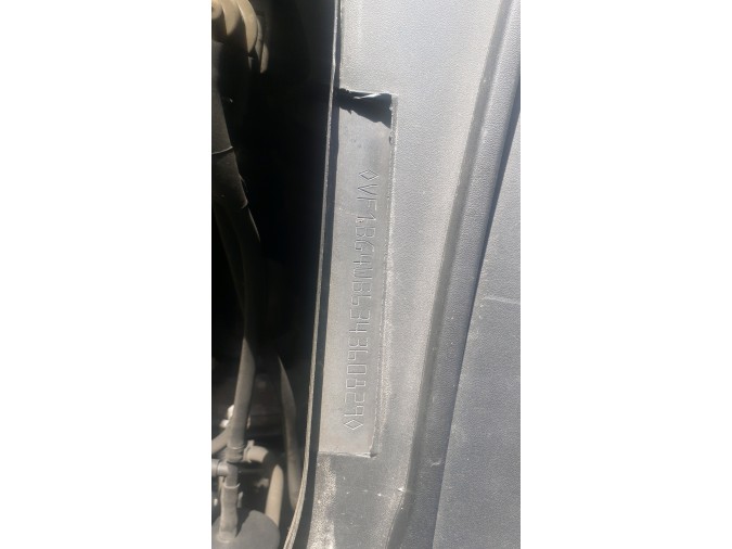 PUERTA DELANTERA IZQUIERDA RENAULT LAGUNA 2005