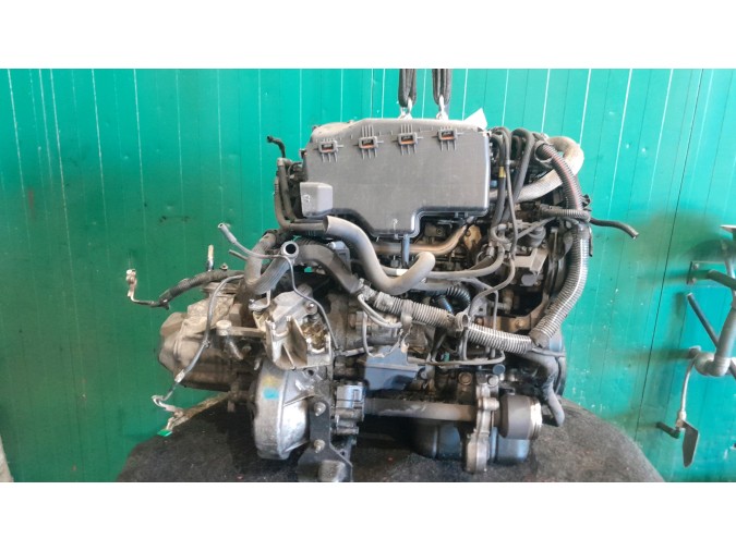 MOTOR CON ACCESORIOS Y CAJA DE CAMBIOS CITROEN C4 2005