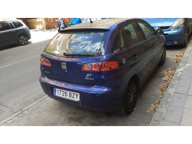 REJILLA DERECHA PARAGOLPES DELANTERO SEAT IBIZA 2002