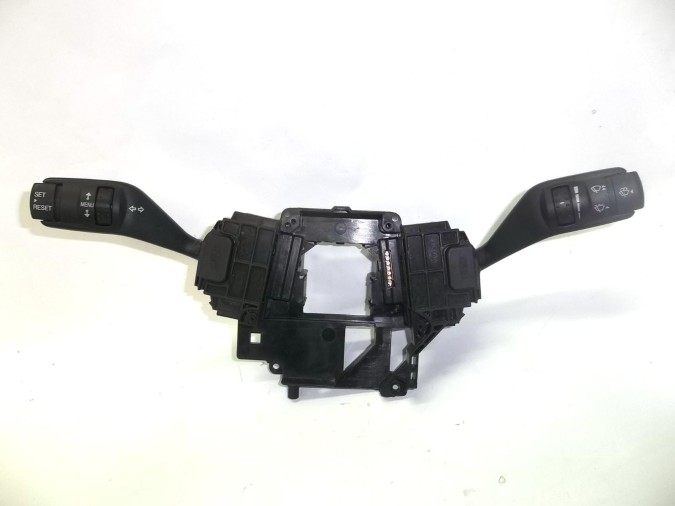 MANDO MULTIFUNCION FORD FOCUS 2006