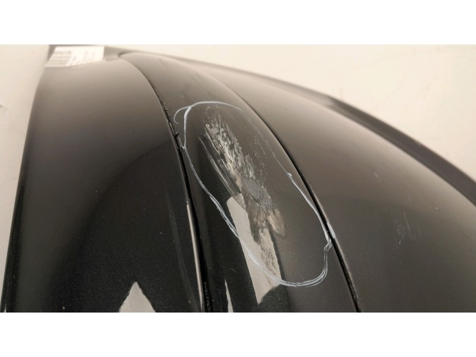 PARAGOLPES DELANTERO TOYOTA AVENSIS NEGRO 2005