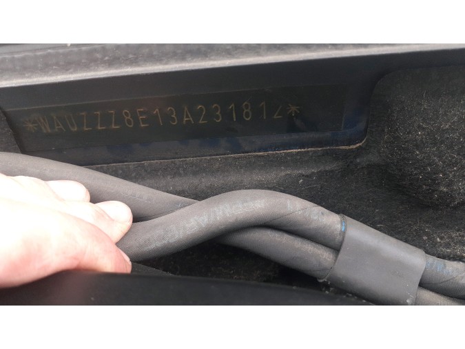 MANGUETA DELANTERA DERECHA AUDI A4 2003