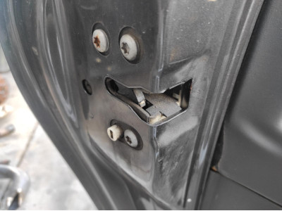 CERRADURA PUERTA TRASERA IZQUIERDA HYUNDAI I20 2014
