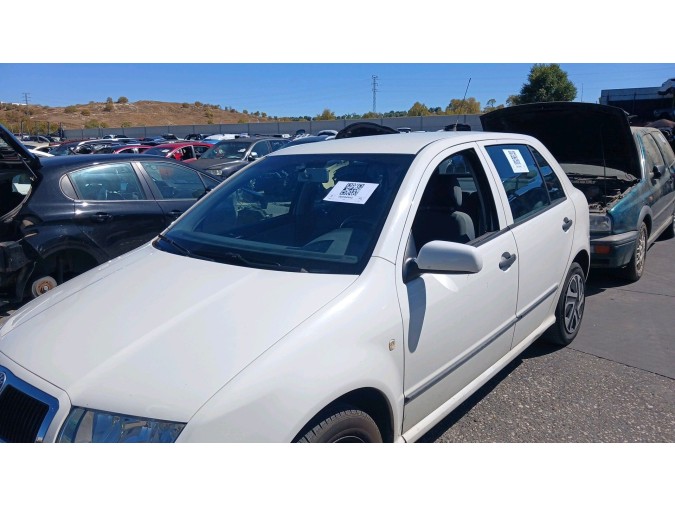 CERRADURA PUERTA TRASERA IZQUIERDA SKODA FABIA 2002