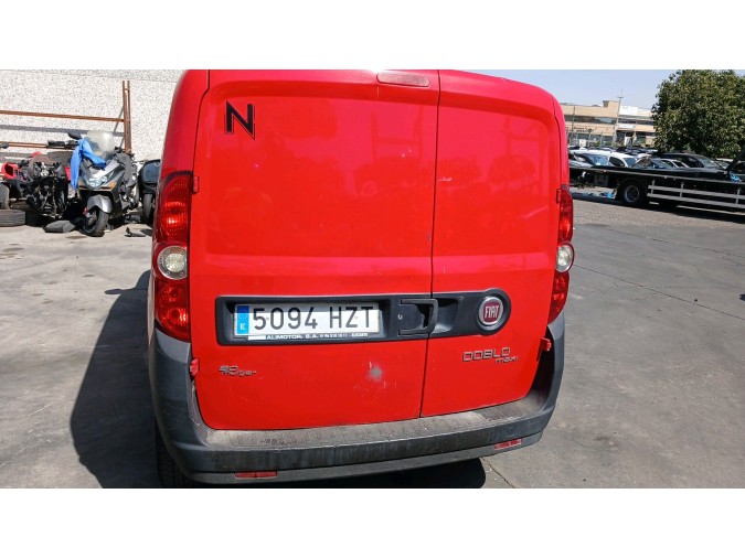 MANDO ELEVALUNAS DELANTERO IZQUIERDO FIAT DOBLÒ 2014