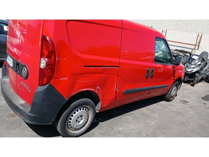 MANDO ELEVALUNAS DELANTERO IZQUIERDO FIAT DOBLÒ 2014