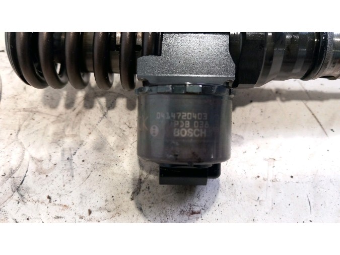 INYECTOR BOMBA SEAT TOLEDO 2009