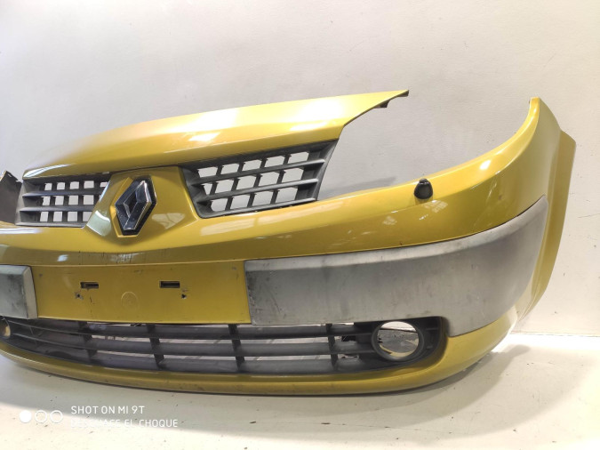 Parachoques delantero RENAULT SCENIC 2004