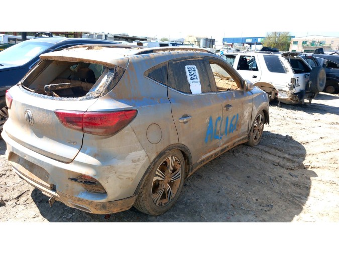 MANGUETA DELANTERA DERECHA MG ZS 2024