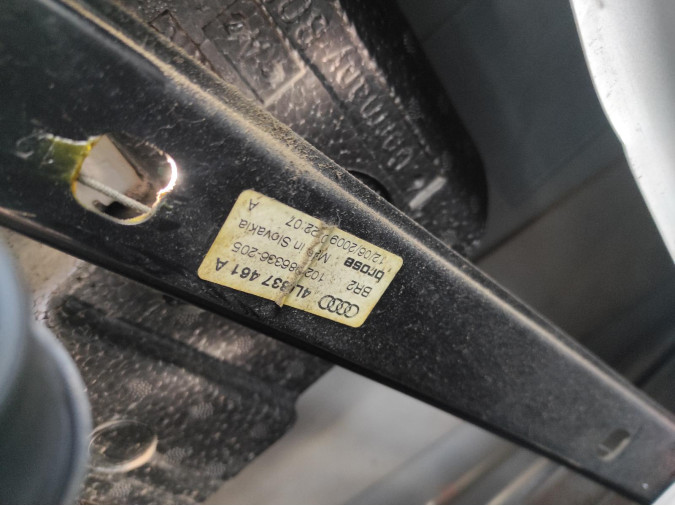 ELEVALUNAS DELANTERO IZQUIERDO AUDI Q7 2012