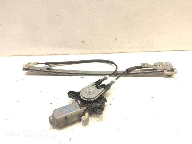ELEVALUNAS DELANTERO IZQUIERDO TOYOTA YARIS 2000