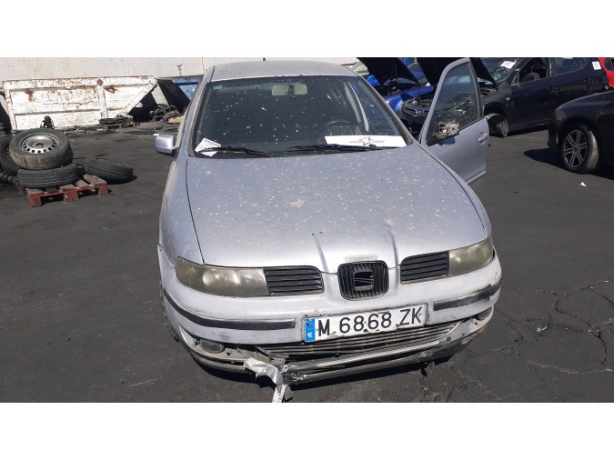FARO DELANTERO DERECHO SEAT LEON 2000