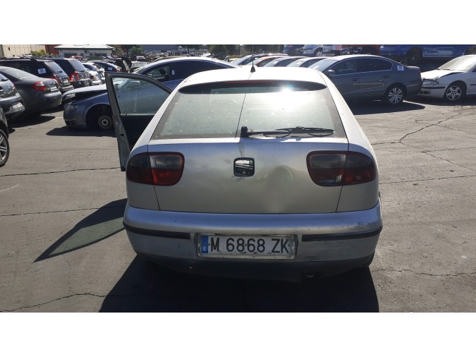 CERRADURA PUERTA TRASERA DERECHA SEAT LEON 2000