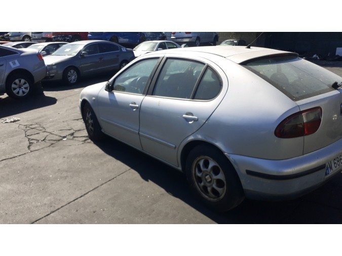 MANDO ELEVALUNAS DELANTERO DERECHO SEAT LEON 2000