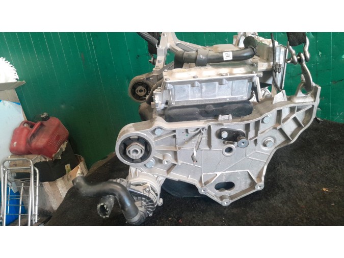 MOTOR CON ACCESORIOS Y CAJA DE CAMBIOS MINI COOPER SE 2022