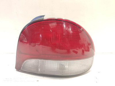 PILOTO TRASERO DERECHO HYUNDAI ACCENT 1997