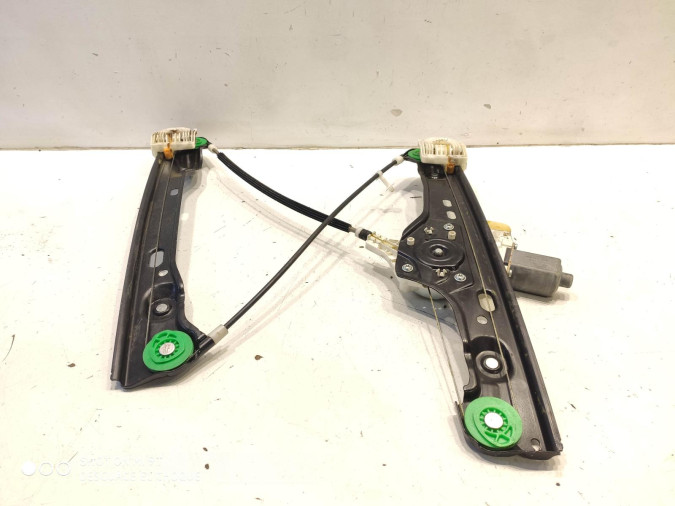 ELEVALUNAS DELANTERO DERECHO BMW SERIE 3 2009