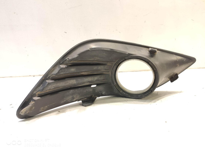 REJILLA ANTINIEBLA IZQUIERDA  FORD FOCUS 2008