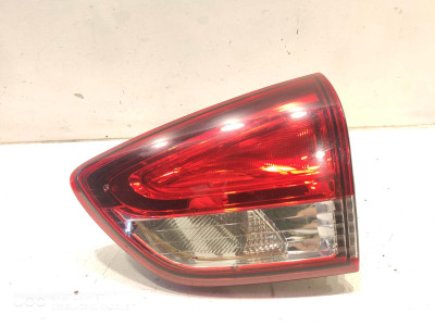 PILOTO TRASERO DERECHO INTERIOR RENAULT CLIO 2014