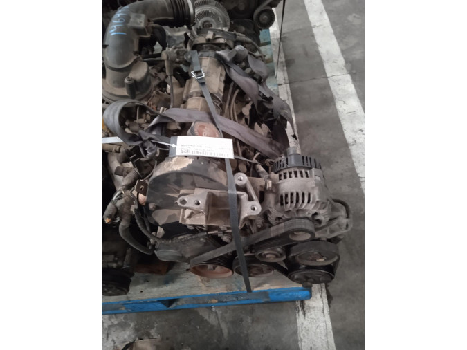 Motor color White RENAULT LAGUNA 1994