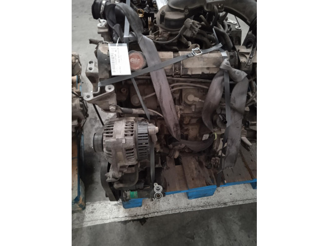 Motor color White RENAULT LAGUNA 1994