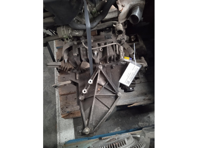 Caja de cambios color White RENAULT LAGUNA 1994