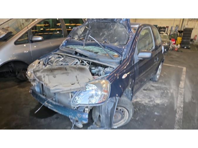 ALETA DELANTERA DERECHA TOYOTA YARIS 2006