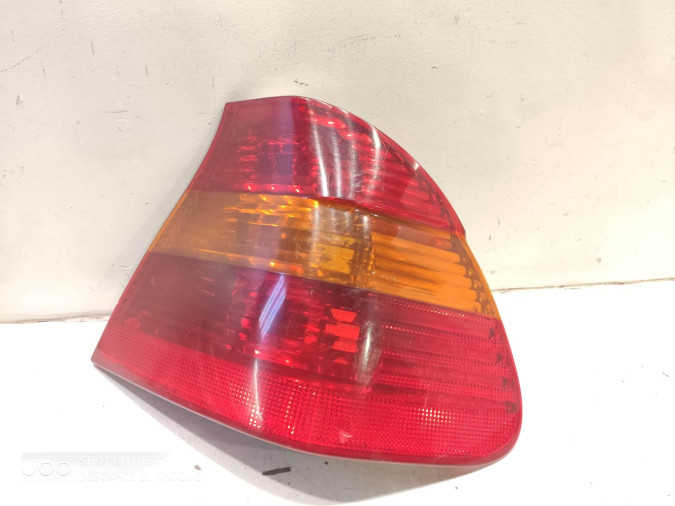 PILOTO TRASERO DERECHO BMW SERIE 3 2003