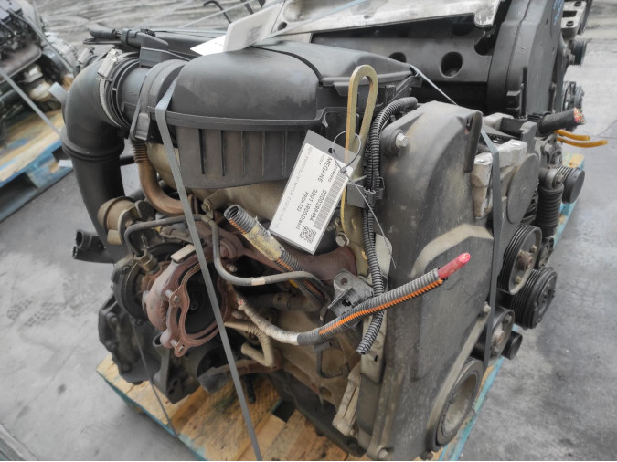 Motor color Marrón RENAULT MEGANE 2001