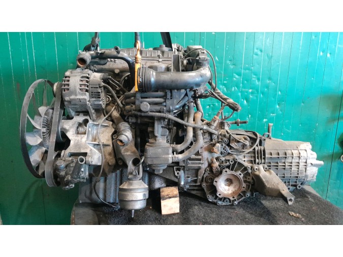 MOTOR CON ACCESORIOS Y CAJA DE CAMBIOS SKODA SUPERB 2006