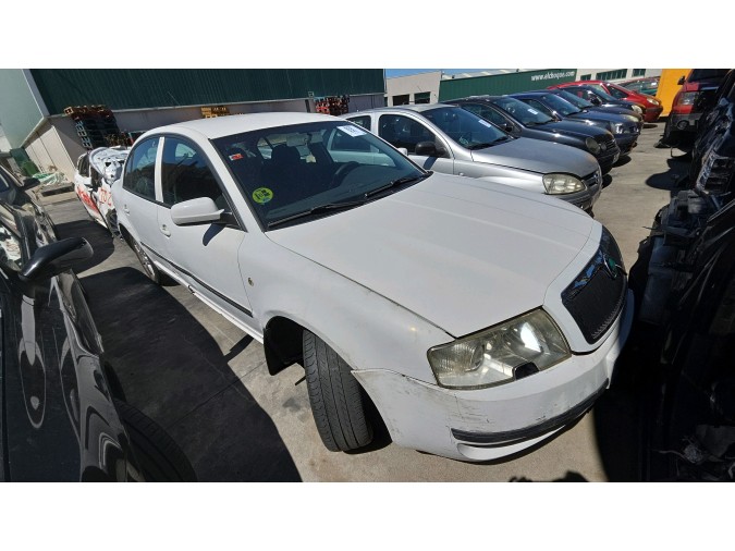 MANDO ELEVALUNAS DELANTERO DERECHO SKODA SUPERB 2006