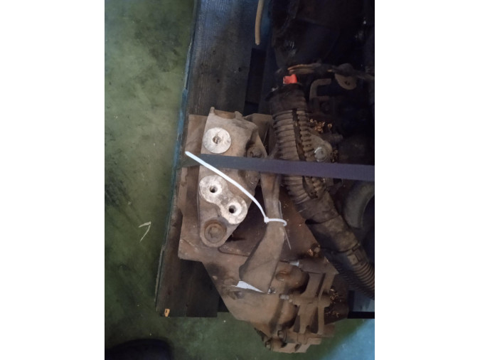 CAJA CAMBIOS OPEL VECTRA 2005