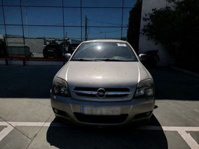 Consola central (zona trasera) OPEL VECTRA GTS 2004