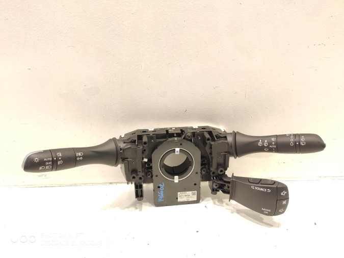 MANDO MULTIFUNCION RENAULT MEGANE 2021