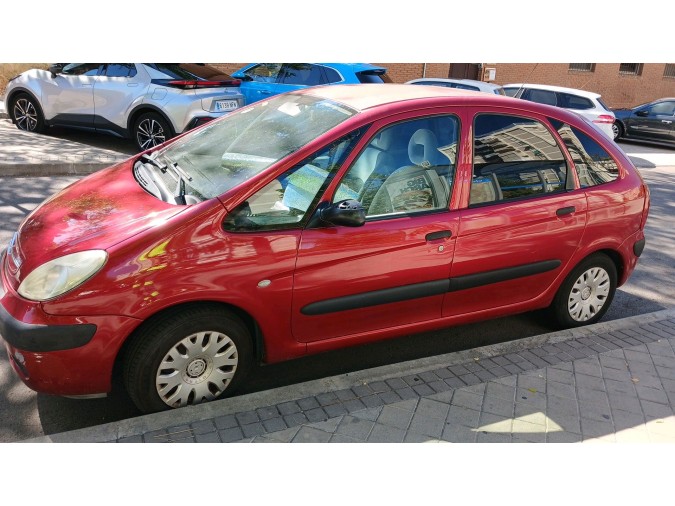 FARO DELANTERO DERECHO CITROEN XSARA PICASSO 2007