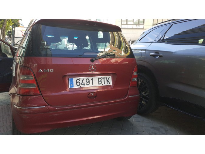 RETROVISOR IZQUIERDO MERCEDES A 140 2002