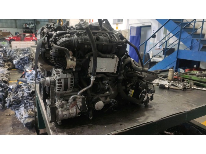 MOTOR CON ACCESORIOS Y CAJA DE CAMBIOS VOLKSWAGEN PASSAT