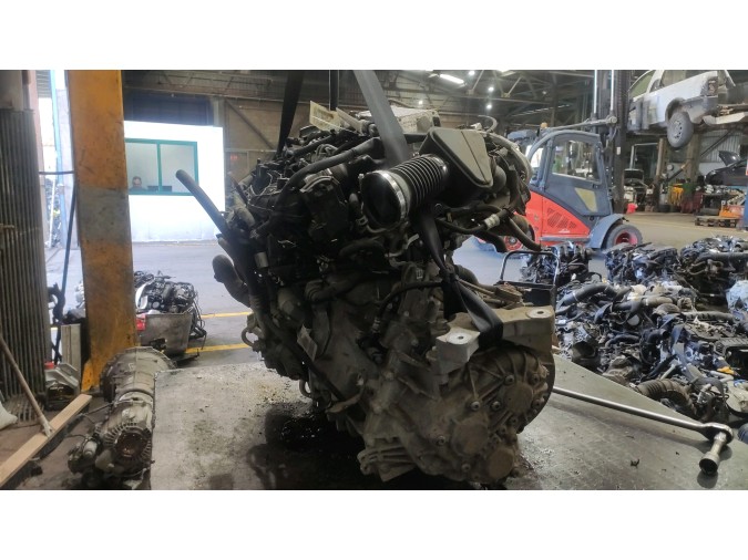 MOTOR CON ACCESORIOS Y CAJA DE CAMBIOS OPEL ASTRA