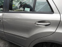 PUERTA TRASERA IZQUIERDA MERCEDES CLASE M GRIS 2006