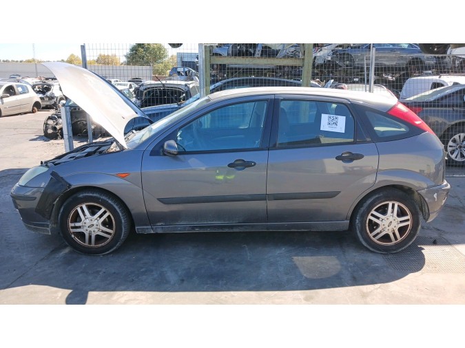 FARO DELANTERO DERECHO FORD FOCUS 2004