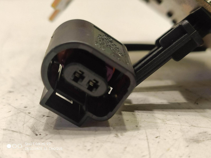 CERRADURA PORTON TRASERO PORSCHE CAYENNE 2003