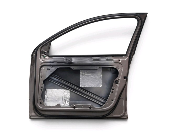 PUERTA DELANTERA DERECHA VOLKSWAGEN PASSAT MARRON GRISACEO 2011
