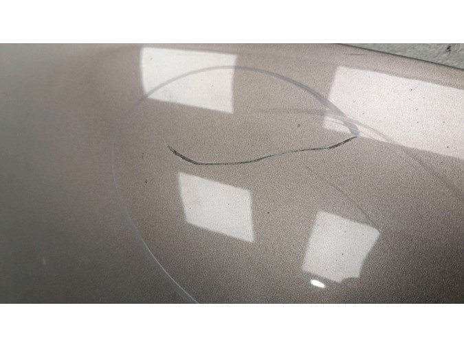 CAPOT VOLKSWAGEN PASSAT MARRON GRISACEO 2011