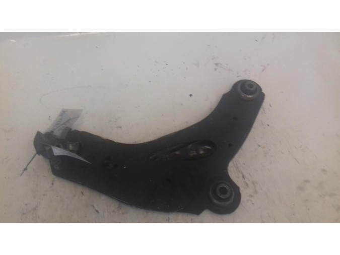 BRAZO SUSPENSION INFERIOR DELANTERO DERECHO RENAULT TRAFIC 2005