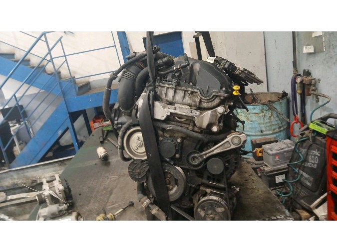Motor completo PEUGEOT 207 2008