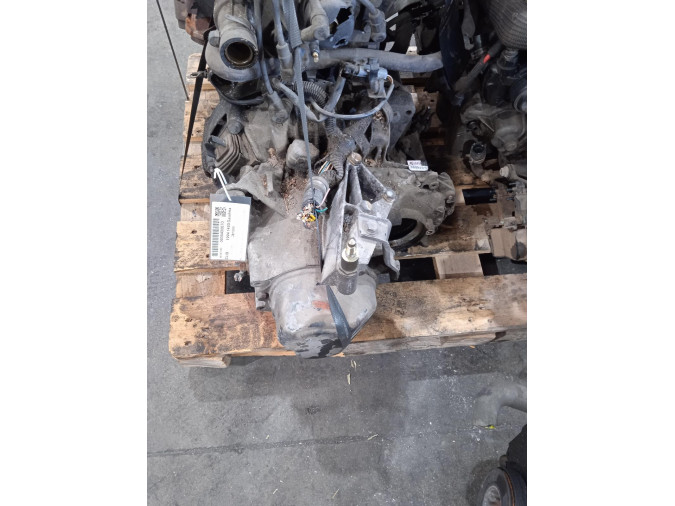 CAJA CAMBIOS RENAULT CLIO 1994